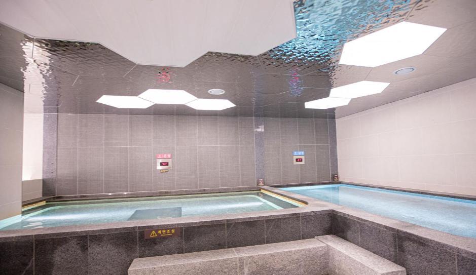 C-One Resort Jaeundo Sinan Екстер'єр фото