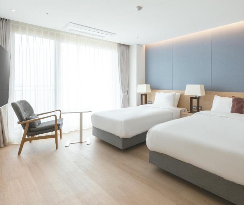 C-One Resort Jaeundo Sinan Екстер'єр фото